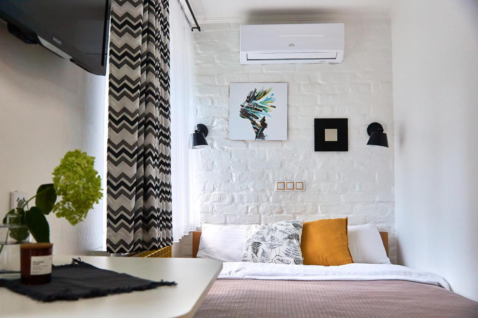 Яскраві Апартаменти √ Wi-Fi √ Кава √ 2Хв П.Олександрія Bila Zerkwa Exterior foto