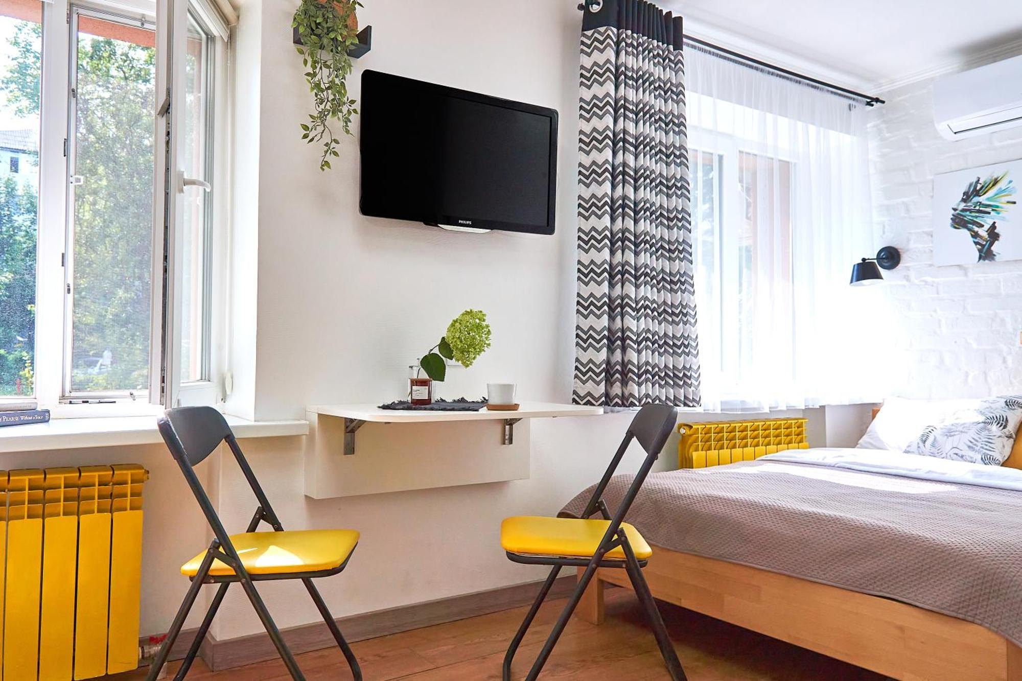 Яскраві Апартаменти √ Wi-Fi √ Кава √ 2Хв П.Олександрія Bila Zerkwa Exterior foto