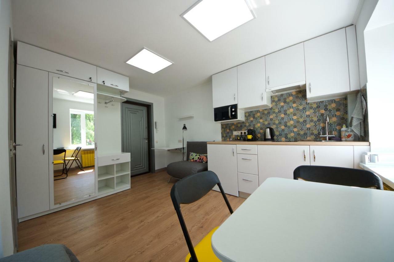 Яскраві Апартаменти √ Wi-Fi √ Кава √ 2Хв П.Олександрія Bila Zerkwa Exterior foto